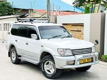 A picture of Prado Tx Cc 2690 Full ac Gari haina kipengele Bei