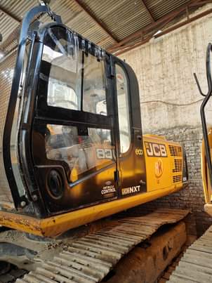 A picture of JCB JS205