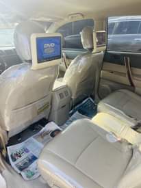 A picture of FEW MONTHS DRIVEN 2010 TOYOTA HIGHLANDER LIMITED EDITION KEYLESS 100