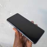 A picture of Samsung S9 plain