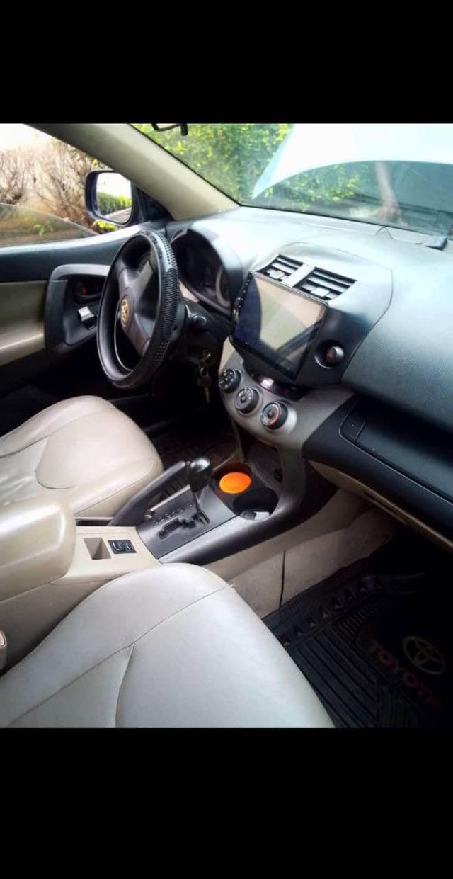 A picture of Toyota RAV 4