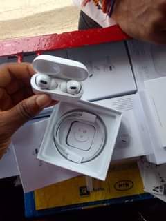 airpods
