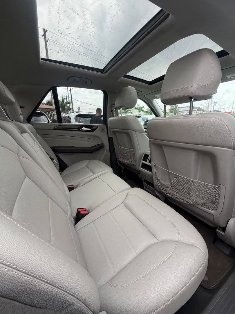 A picture of Mercedes Benz ML350 upgraded GLE 350