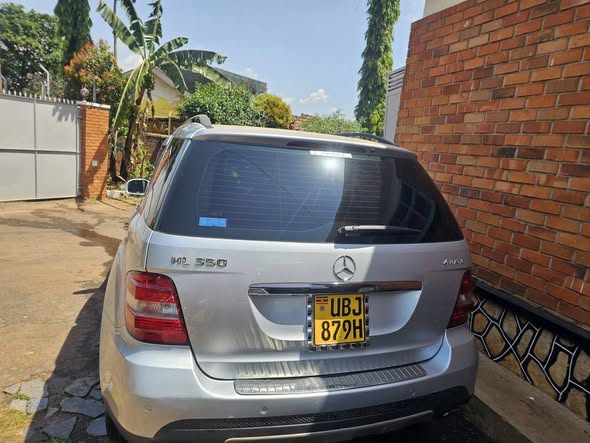 A picture of Mercedes Benz ML350 4MATIC 40m WhatsApp 0726057699