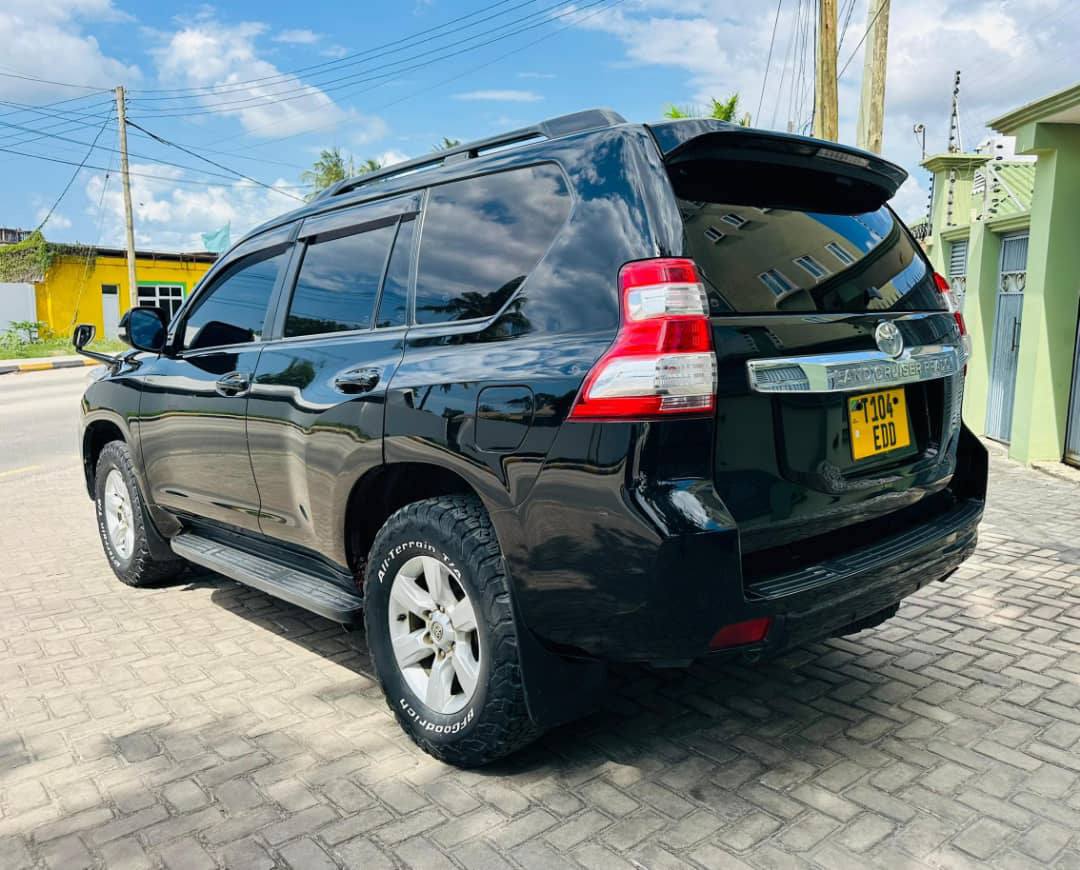 A picture of PRADO 150 for sale 0719323086