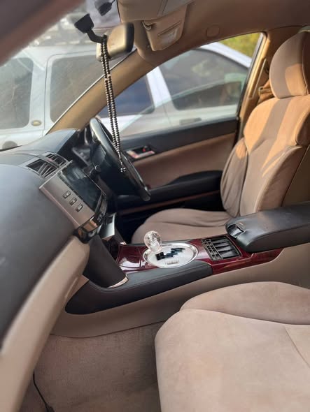 A picture of Mark x 2008 push to start