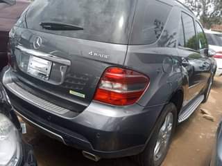 A picture of 2008 Benz 2008 4wd