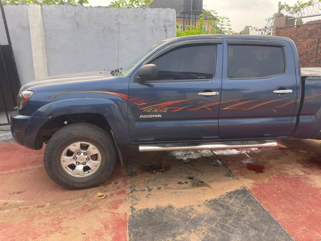 A picture of 2006 Toyota Tacoma