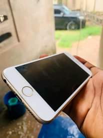 A picture of IPhone 6s Plain