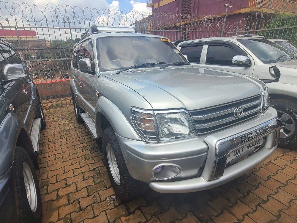A picture of Cars 0703042278