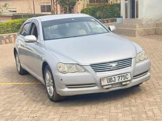 A picture of TOYOTA MARK X 2007
