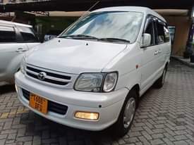 A picture of TOYOTA NOAH Sr40