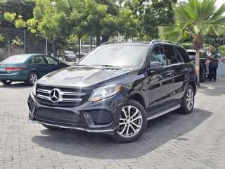 A picture of Mercedes Benz GLE 350