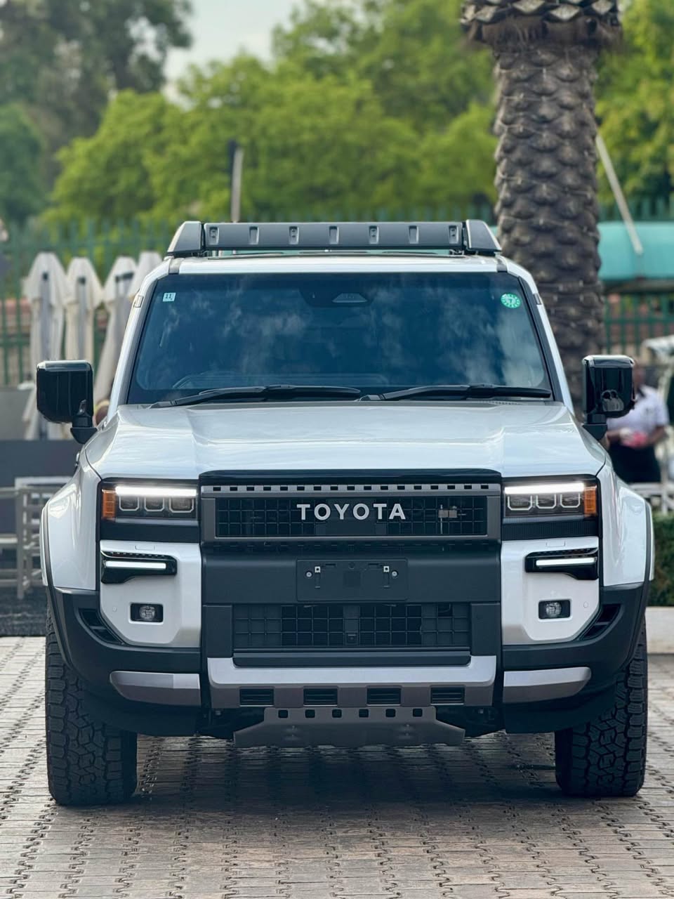 A picture of TOP RIDz Ug 4detailz call watsup 256782126680