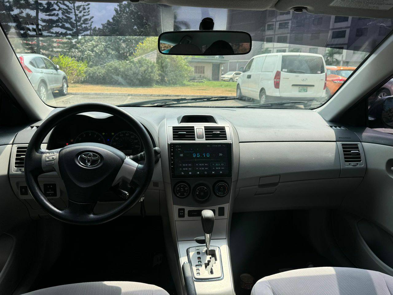 A picture of 2weeks Registered 013 Toyota corolla for sale 10 8m
