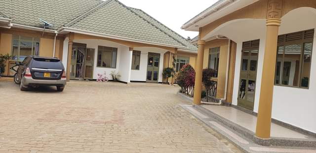 A picture of HOUSES FOR SALE AND RENT