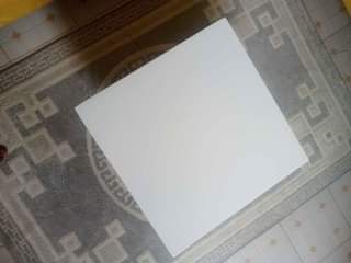 A picture of Okay side Stool hiyo hapo mpya sana Iko clean mno