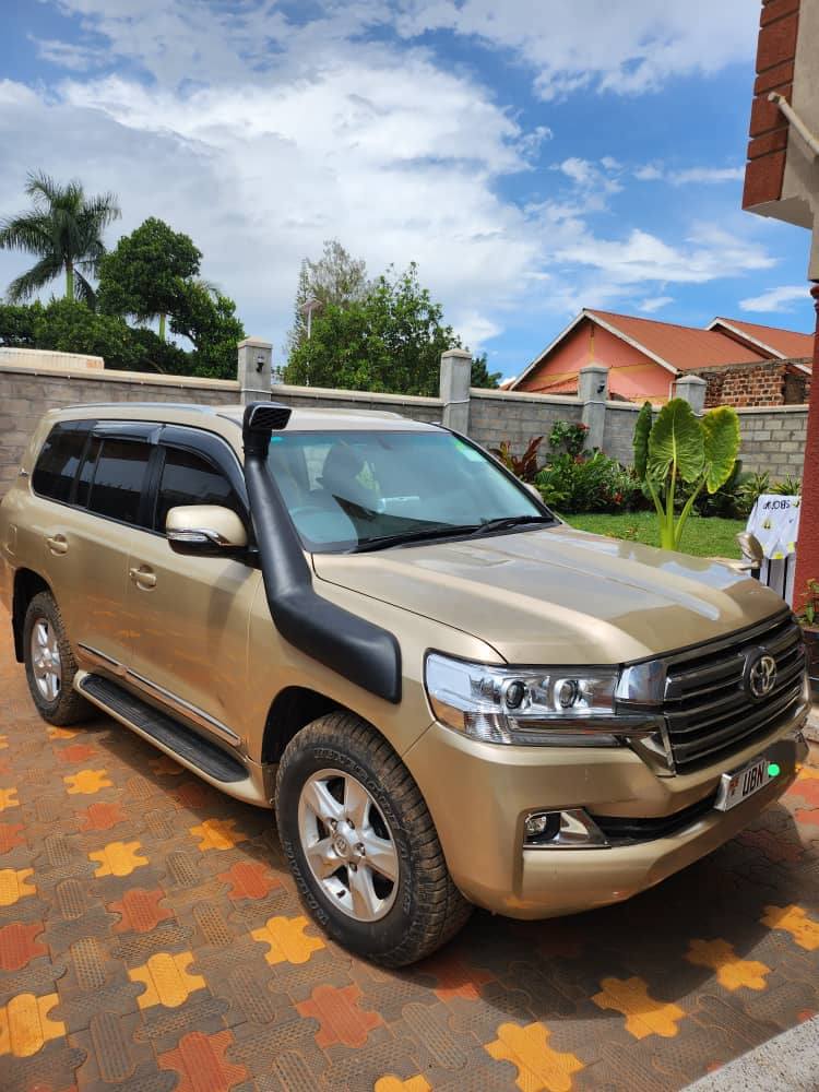 A picture of Land cruiser