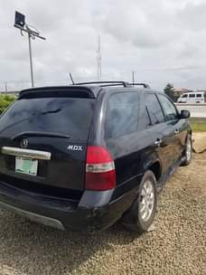 A picture of Acura MDX 2005