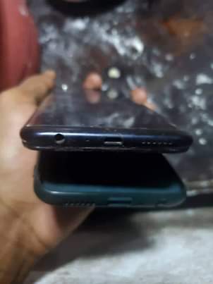 A picture of Oppo A83
