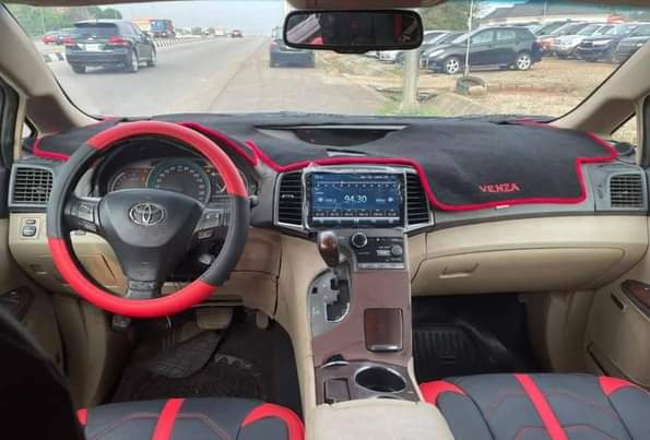 A picture of 2010 Toyota 2010 Sedan