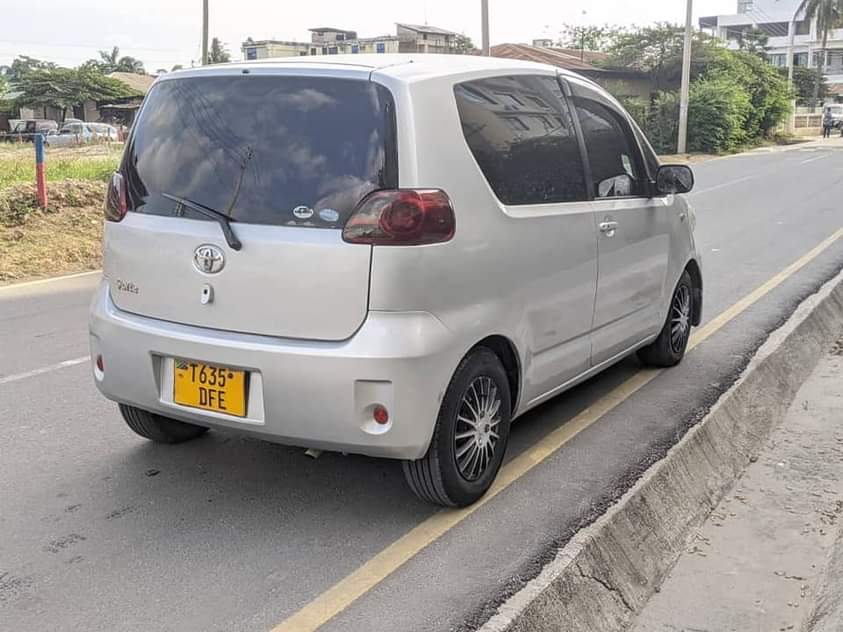 A picture of TOYOTA PORTE NAIUZA MIL 5 0743435416