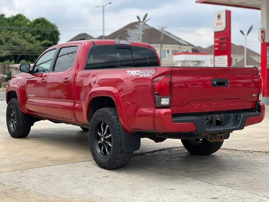 A picture of Foreign used Toyota Tacoma 2016model