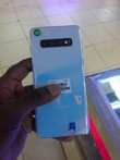 A picture of Samsung galaxy S10 Storage 128gb 6gb ram 480 000 Call