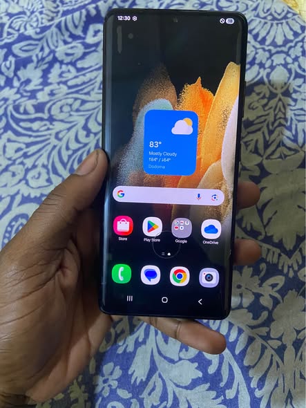 A picture of Samsung s21 ultra