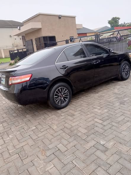 A picture of Toyota Camry muscle 2010 venza engine Super distres untempered engine