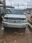 A picture of Toyota Highlander 2005 model
