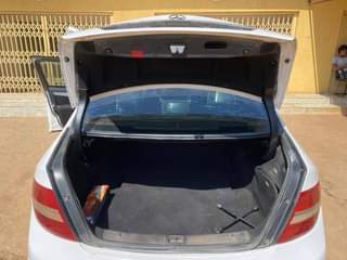 A picture of Mercedes Benz C300 2008