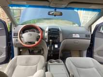 A picture of Excessively sharp first 2006 Toyota Sienna Oven baked on first