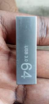 A picture of Original Samsung flash drive 64GB 40k call or WhatsApp 0756291010