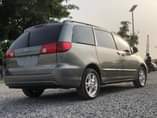 A picture of Clean UNREGISTERED Toyota Sienna 2007 model 3 6m net price