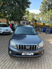 A picture of Landcruiser Prado TX diesel 165m