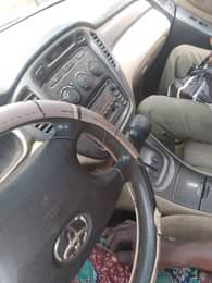 A picture of Another tks standard well baked 04 Toyota Highlander 3 5m