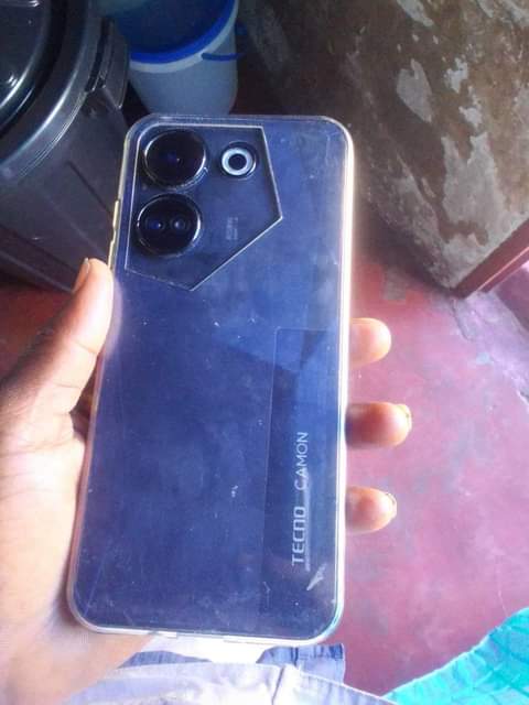 tecno camon