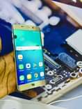 A picture of Samsung galaxy s6 edge plus
