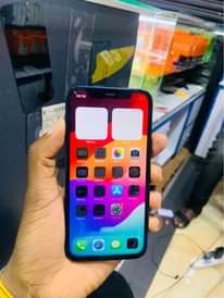 A picture of iPhone 12 64gb at 690k iPhone 11 64gb at 680k