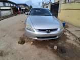A picture of Honda Accord 2005 4 plug