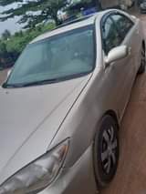 A picture of 2004 Toyota Camry