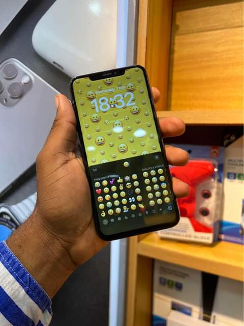 A picture of IPHONE XS MAX 256Gb