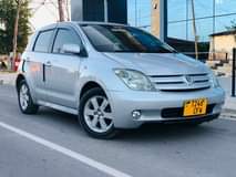A picture of TOYOTA IST BEI MILION 7 8