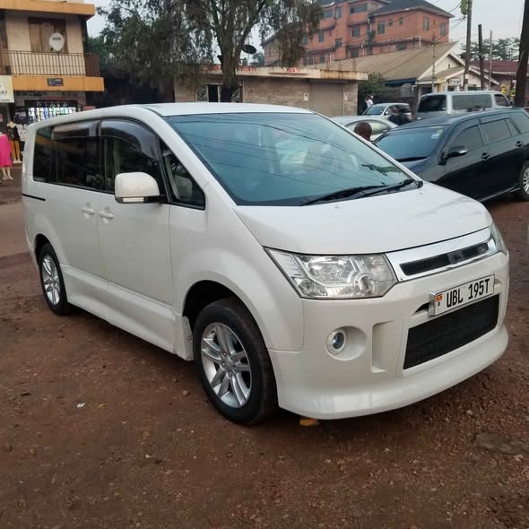 A picture of 2008 Mitsubishi