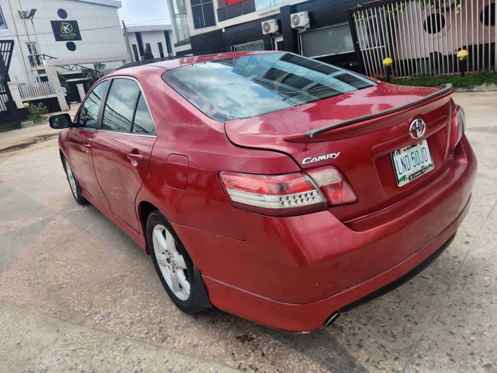 A picture of Very Clean And Sound Toyota Camry sport firstbody 2009Model with