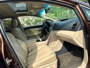 A picture of 2011 Toyota Venza Available 8 8 Million naira Abuja 08124495458