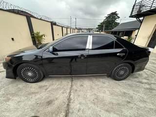 A picture of Toyota Camry Black 2012 Model