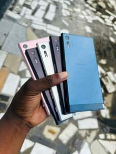 A picture of offer offer offer sonny xz gb 4 32 gb bei