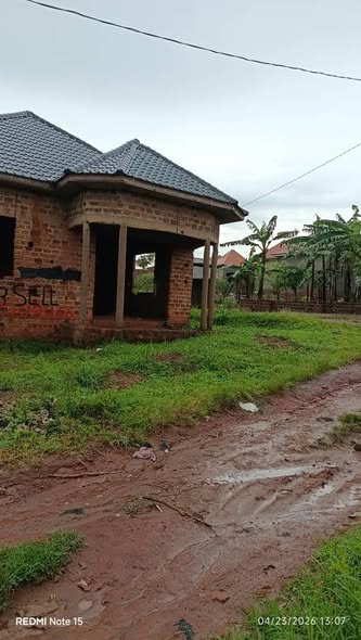 A picture of Semi finished house for sale